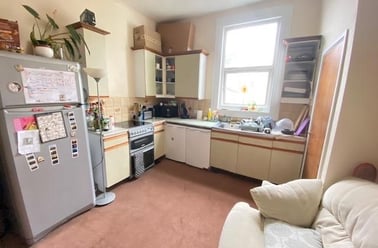 Connaught Avenue, Mutley, Plymouth - Image 3